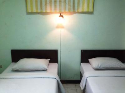 Amarin Inn - 2