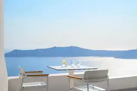 Astra Suites - 419