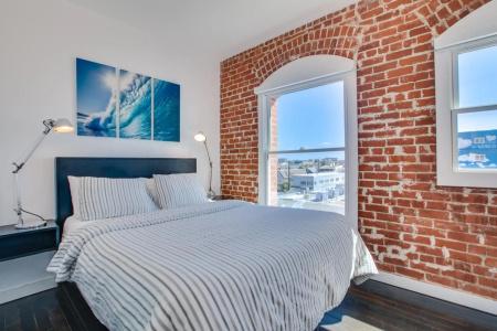 Venice Breeze Suites - 17
