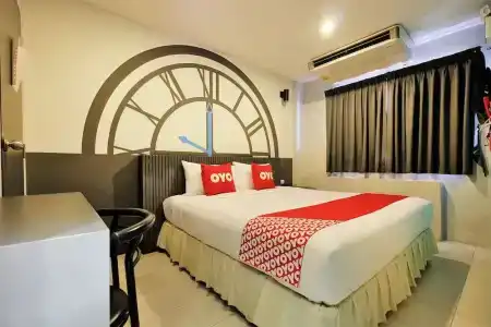 Oyo 501 At Night Hostel - 34