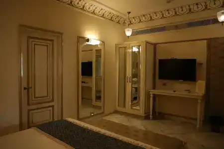 Laxmi Palace Heritage Boutique - 124