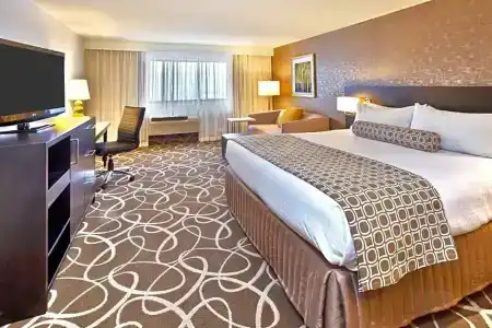 Crowne Plaza-Waterloo, An Ihg - 67