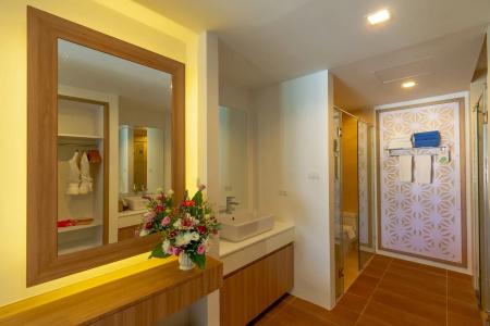 Patong Bay Hill Resort - Sha Plus - 15