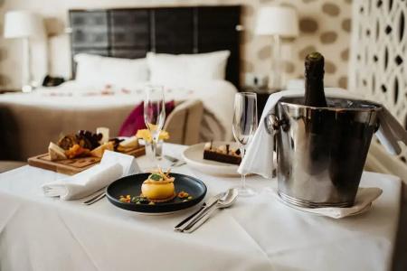 The Ritz-Carlton, - 103