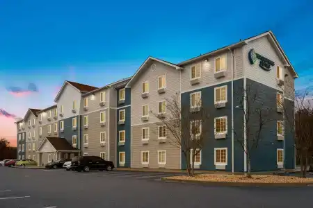Woodspring Suites West In Qd - 32