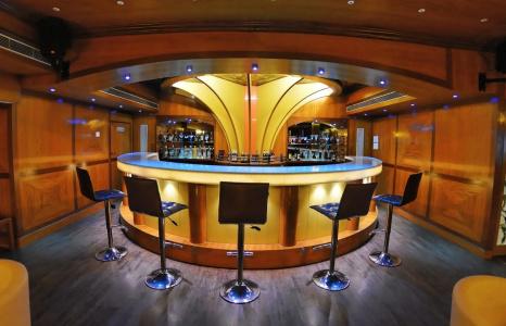 Metro Grand - 1