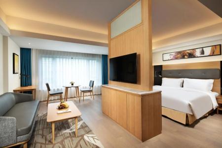 Holiday Inn Shanghai Hongqiao Central, An Ihg - 3