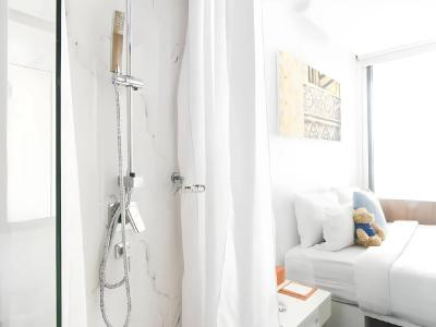 s Box Sukhumvit - Sha Extra Plus - 30