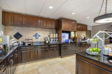 Best Western Savannah Historic District - 34