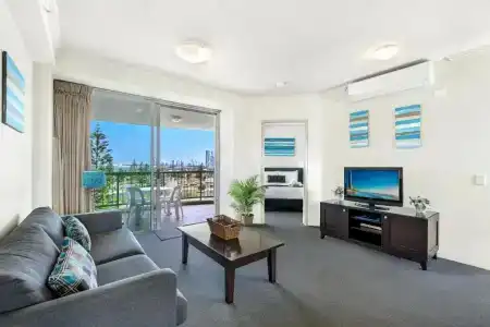 Crystal Bay On The Broadwater - 96