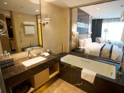 Crowne Plaza Shanghai Noah Square, An Ihg - 83