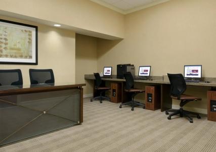 Hilton Houston North - 23