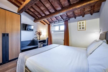 Martelli 6 Suite & - 25