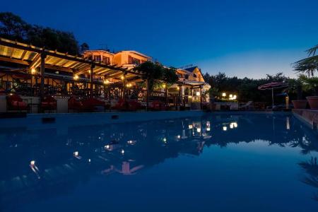 Les Trésoms Lake and Spa Resort - 29