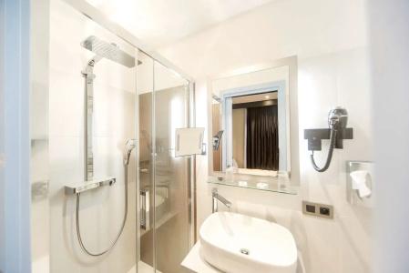 Best Western Richelieu Lyon Part-Dieu - 6