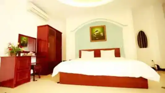 Xuan Hung - 52