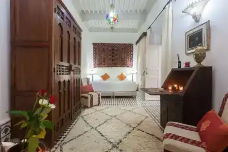 Riad Emotion - 1
