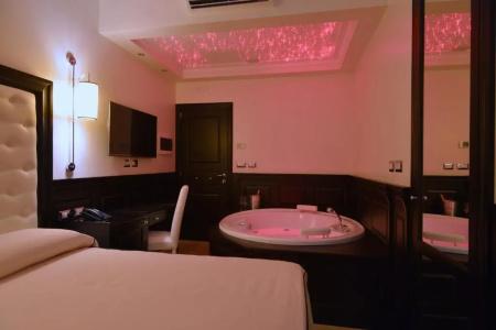 Vaticano Royal Suite Guest House - 51