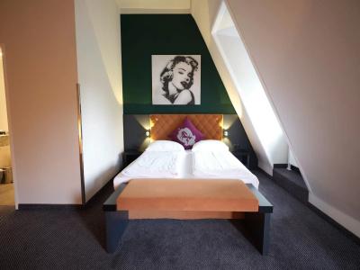 Villa Carlton - Adults Only - 21