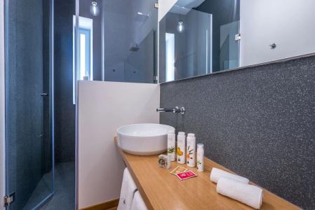 Shapes Luxury Suites - 24