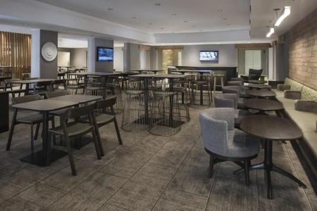 SpringHill Suites by Marriott Convention Center - 27