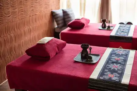 Silk Path Grand & Spa - 12