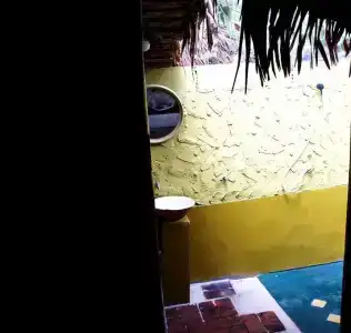 Lazy Hut - 11