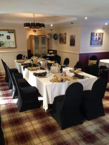 Brookside & Restaurant - 4