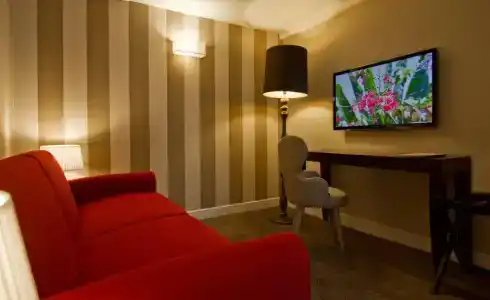 Hôtel Plaza Étoile - 41