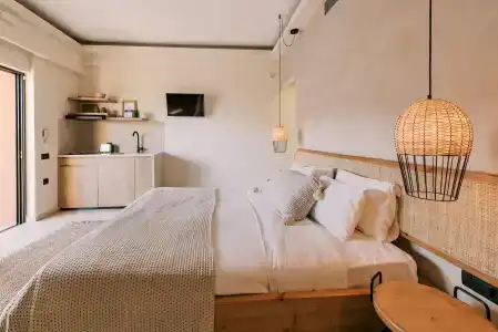 Villa Di Mare Seaside Suites - 16