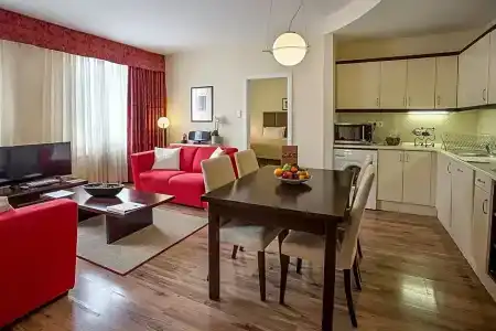 Mamaison Residence Izabella Budapest - 20