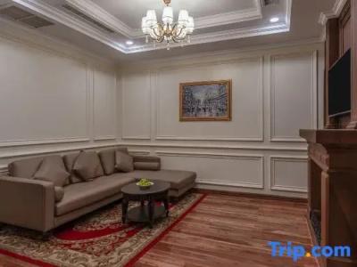 Anik Palace - 199