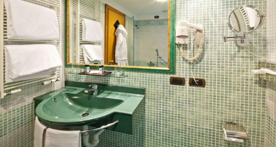 Mirage Sure Hotel Collection by Best Western - 23