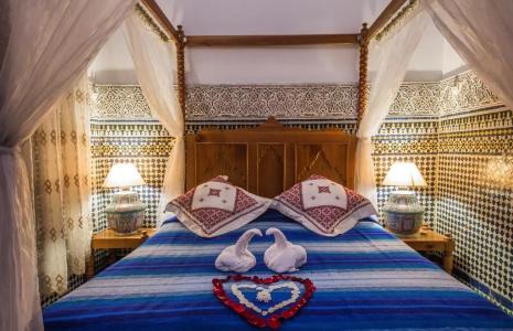 Riad Sara - 48