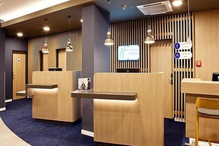Holiday Inn Express - Sindelfingen, An Ihg - 10