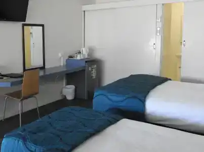 Urangan Motor Inn - 6
