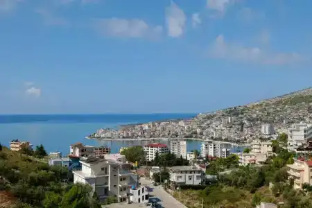 Miracle Saranda - 24