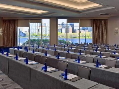 Royal Sonesta Boston - 25