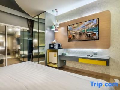 Qiu Sukhumvit - 54