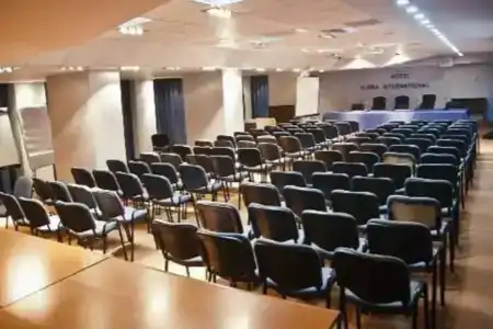 Vlora International - 11