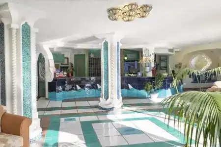 Tritone Resort & Spa - 0