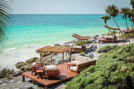 Mi Amor a Colibri Boutique-Adults Only - 27