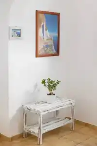Vrachia Studios & - 61