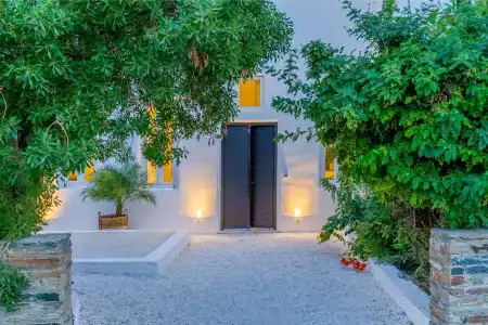 Euphoria Chora Naxos - 15