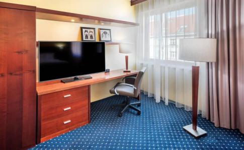 Courtyard by Marriott Prague City - 6