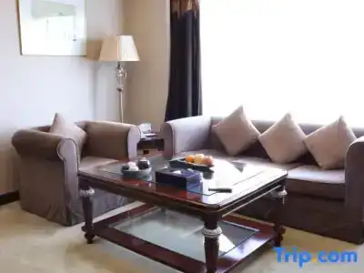Nanjing Grand - 121