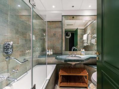 Camperio House Suites & - 34