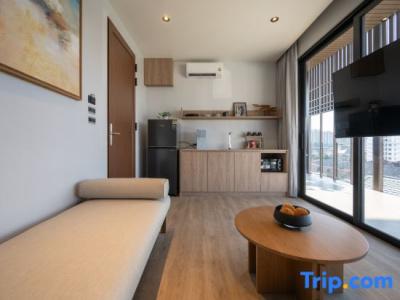 Shan Villas Sukhumvit - 200