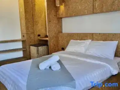 Hugger Guest House - 40
