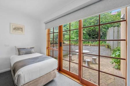 Hideaway on George - 37